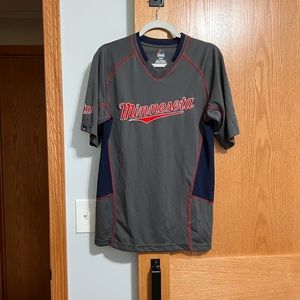 Minnesota twins jersey shirt . Size small. Great condition, no tears or stains.